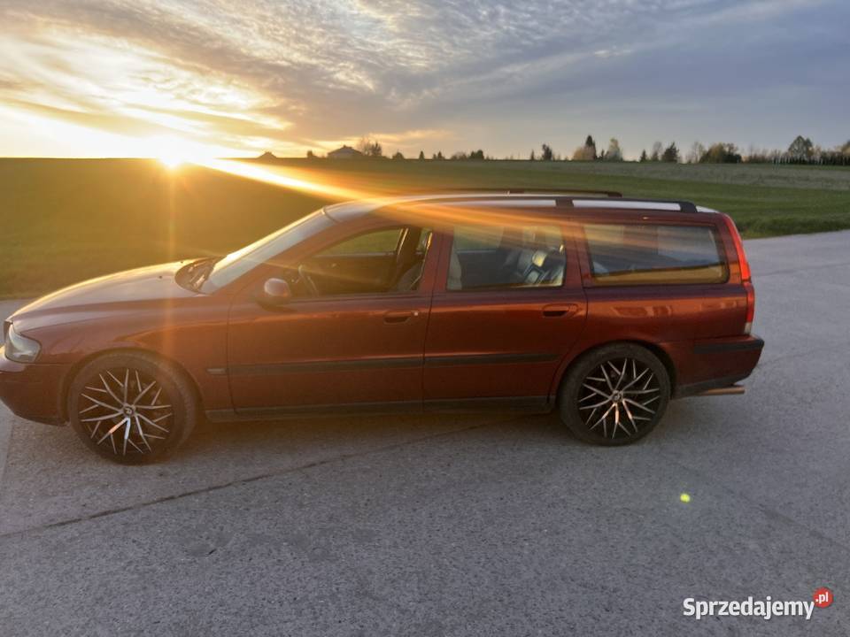 Sprzedam Volvo V70 II remoncie małopolskie Łużna