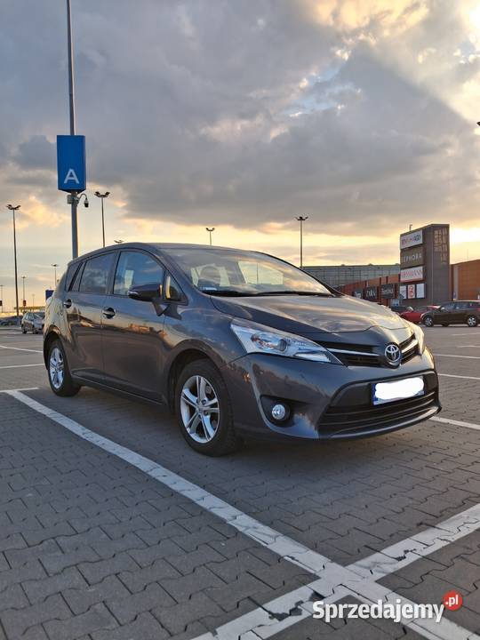 Toyota Verso polski salon 1 właściciel Łódź