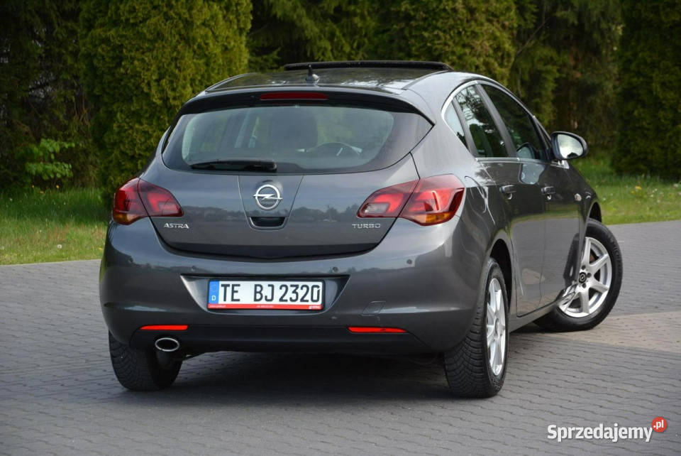 Opel Astra Cosmo Sport Xenon Ledy Navi Ostrów Mazowiecka