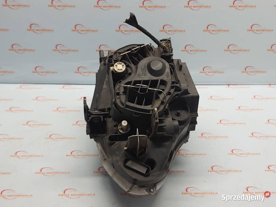 BMW 1 E82 11r lampa lewa przód 7263641 ANGLIK świętokrzyskie Kielce sprzedam
