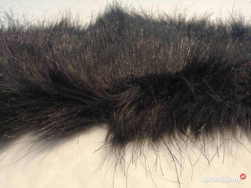 Przypinka do kurtki płaszcza futerko 10x52 Czeladź