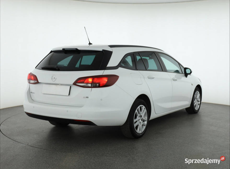 Opel Astra 16 CDTI Piaseczno