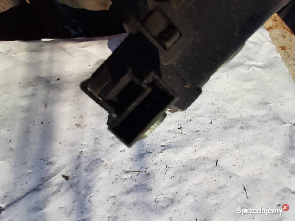 Opel Zafira B zamek klapy tylnej tył 13117285 łódzkie Ksawerów