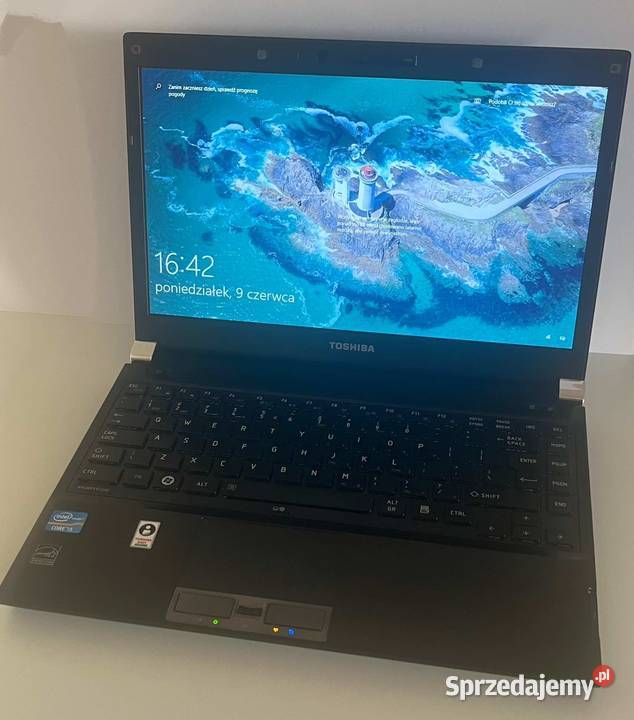 Laptop TOSHIBA intel i5 Dysk SSD 256GB WIN10Pro sprzedam