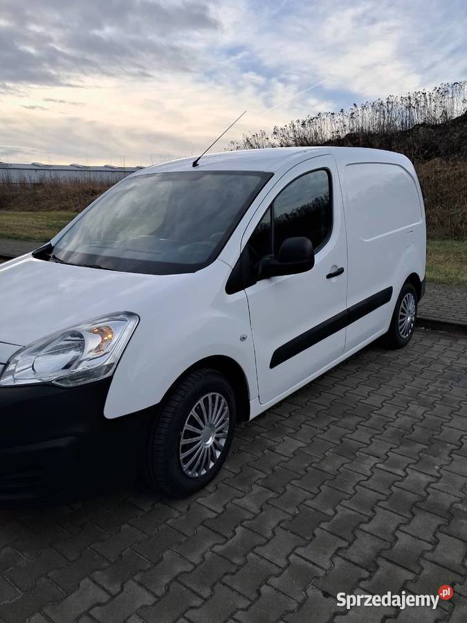 Citroen Berlingo Rok produkcji 2016 podkarpackie Kolbuszowa