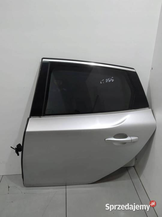 DRZWI LEWE TYŁ 71116 Volvo V40 II 20122019