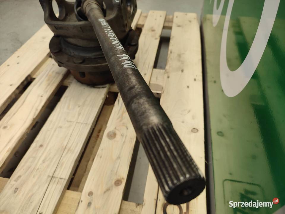 Zwolnica zwrotnica półoś Massey Ferguson 5440 Wilkowo