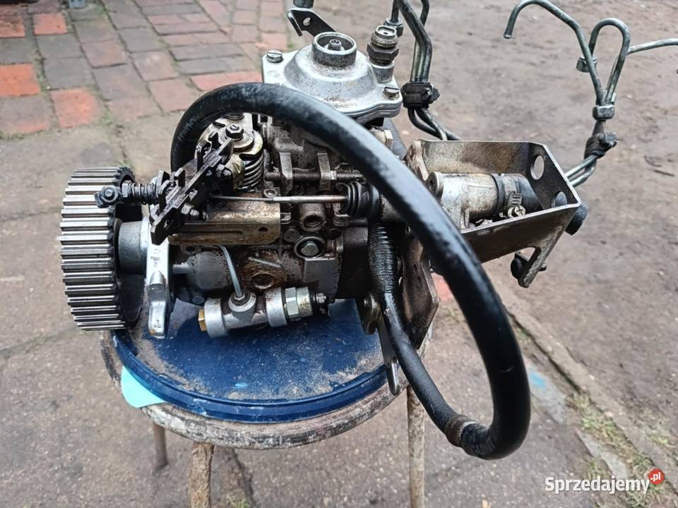pompa wtryskowa bmw e30 24D Układ paliwowy