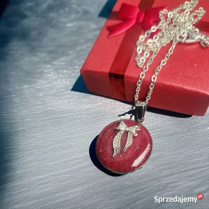 Naszyjnik pełen blasku różowa żywica i srebrny