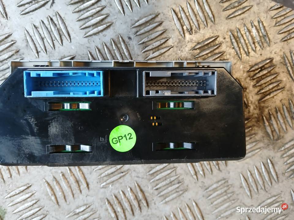 Panel nawiewu Opel Astra H Zafira B 13231053 Radłów sprzedam