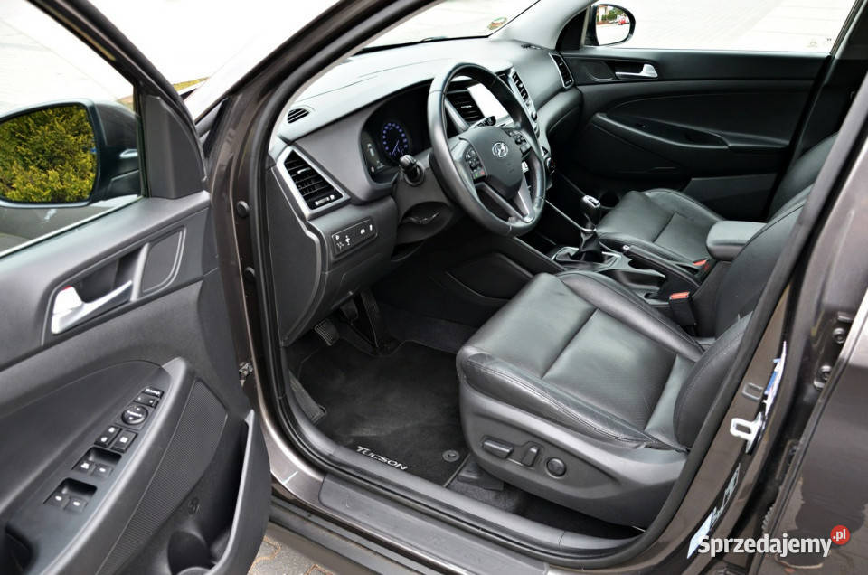 Hyundai Tucson 17 CRDI 116 Kamera Serwis Idealny 4/5 mazowieckie Ostrów Mazowiecka sprzedam