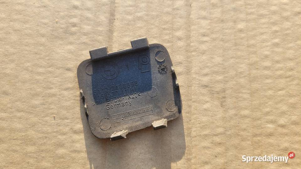 ZAŚLEPKA HAKA ZDERZAKA TYŁ BMW E81 LIFT 0811 Ruda Śląska