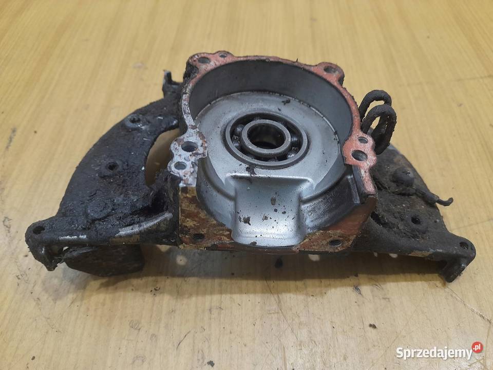 KUBOTA D420 KARTER OBUDOWA SILNIKA KORPUS Pozostałe Osięciny sprzedam