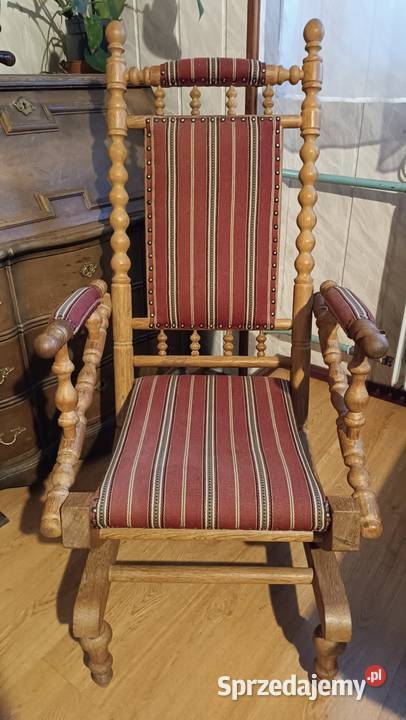 Stary fotel bujany Fotele