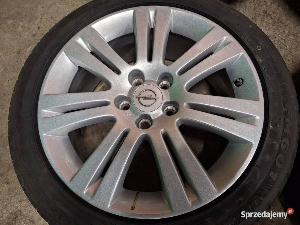 Alufelgi 5x110 17 ET39 Opel Astra H Corsa Vectra