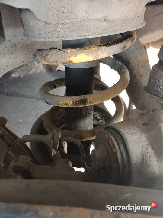 Volvo V70 T5 23 turbo 250 koni LPG uszkodzone manualna Szydłowiec