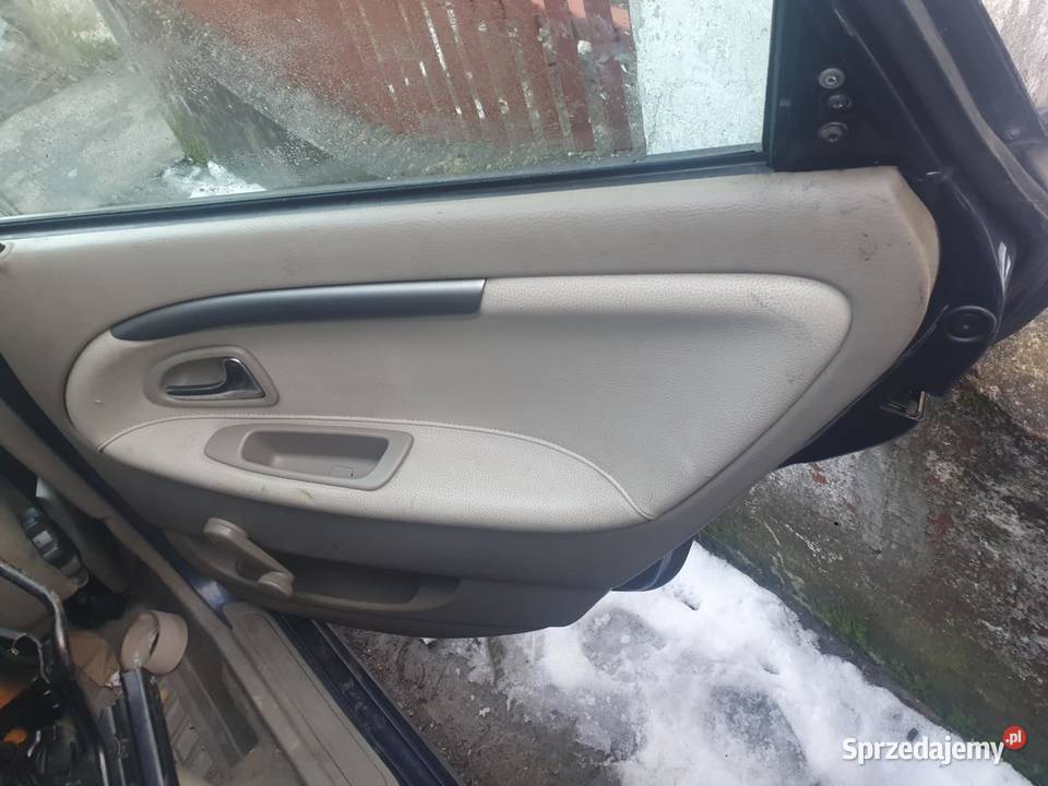 Boczki drzwi skórzane skóra Volvo s40 v40 lift