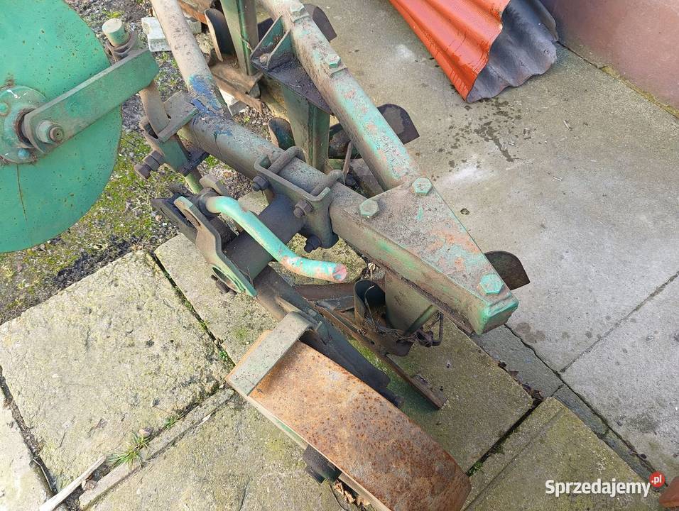 Pług podorywkowe 5skibowy Taczanów Drugi sprzedam