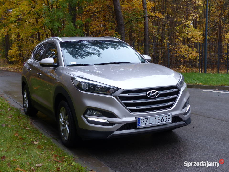 Hyundai Tucson Rok produkcji 2016 Złotów