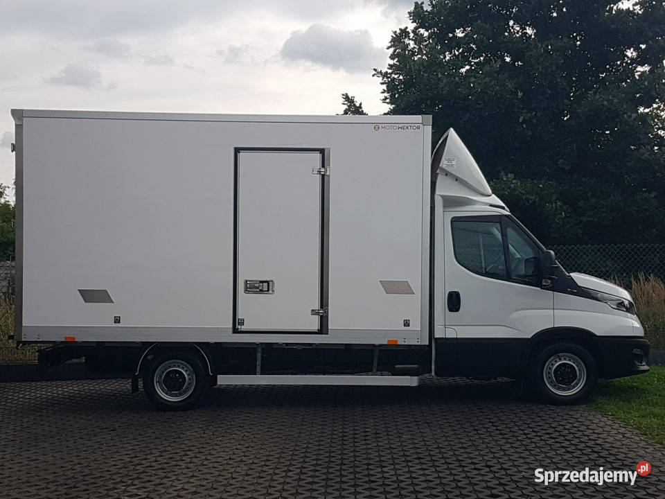 Iveco Daily 35S16 KONTENER 8EP 423x223x223 KLIMA 153308km sprzedam