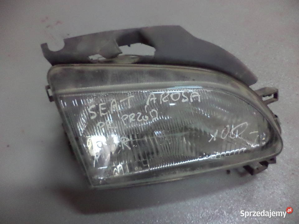 SEAT AROSA PRZEDNI PRAWY REFLEKTOR LAMPA PRAWA Części samochodowe Turek sprzedam