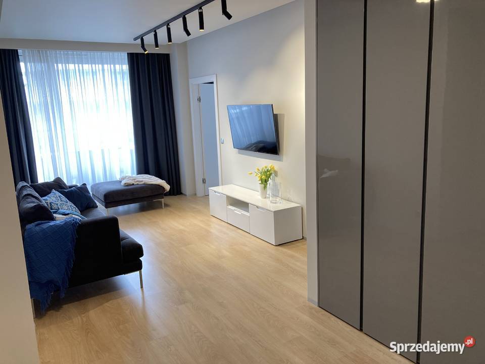 3pok 71met OVO Wrocław LUXTARASGARAŻWINDA Wynajem