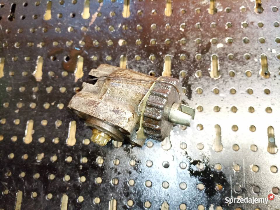 Żuk Nysa warszawa m20 cylinder hamulcowy Cylinderki sprzedam