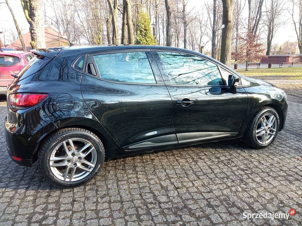 Renault Clio 12 Tablet Alufelgi Czarny Ładny lakier metallic Katowice