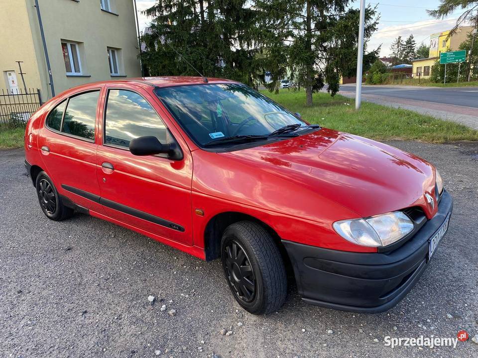 Renault Megane 1998r 14 Benzyna 5 drzwi Długie nieuszkodzony Nysa