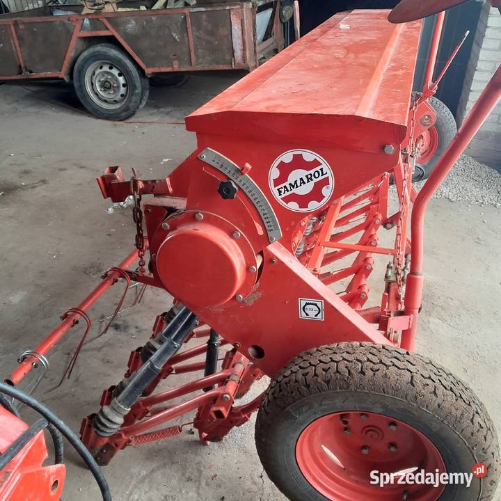 Siewnik zbożowy Famarol 3 metry 2002 drobny Glinnik sprzedam