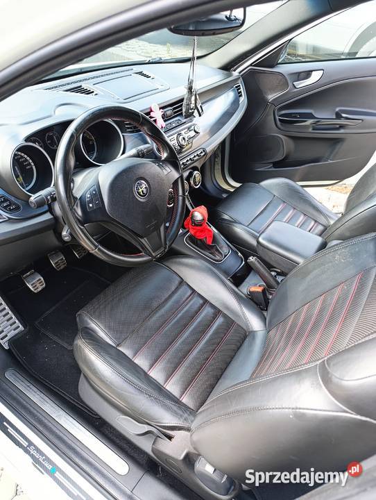 Alfa Romeo Giulietta 2013r 179kkm skóry panorama sprzedam