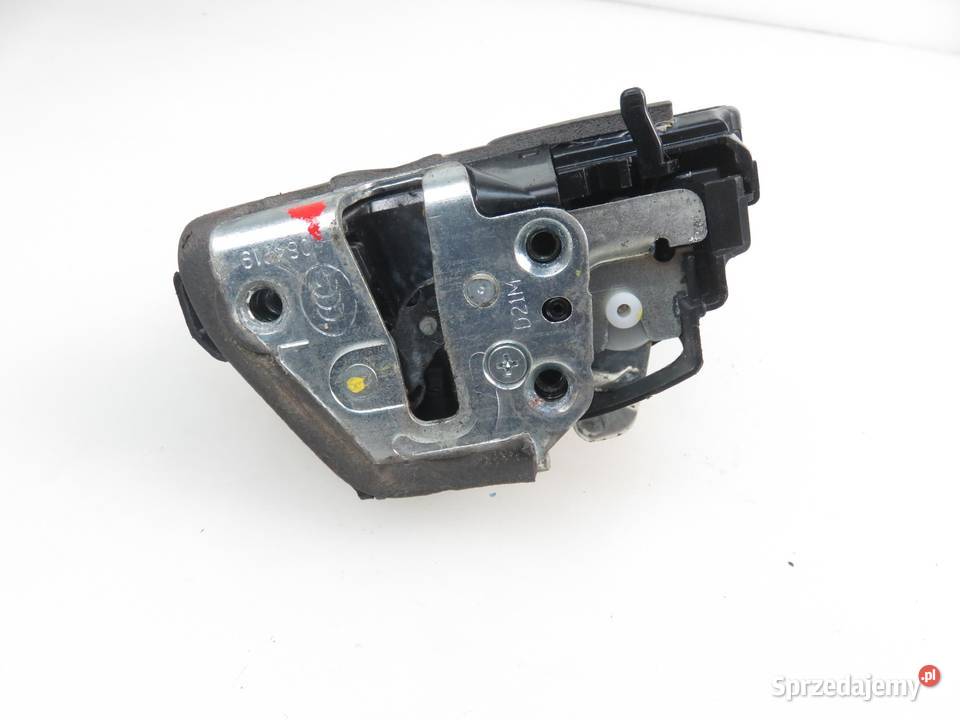 ZAMEK LEWY TYLNY 4 PIN TOYOTA AURIS II E18 małopolskie sprzedam