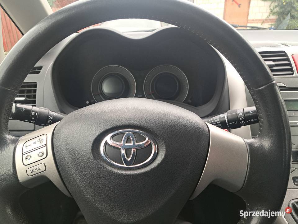 Toyota Auris 14 Benzyna lubelskie
