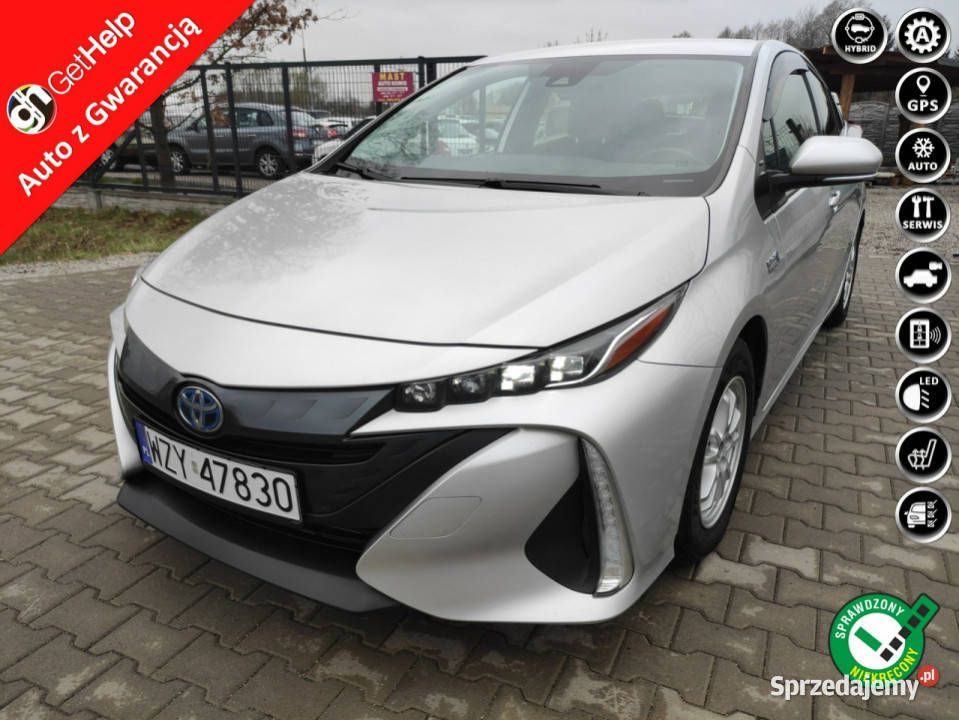 Toyota Prius 38 V 2023 isofix Prius Stare Budy