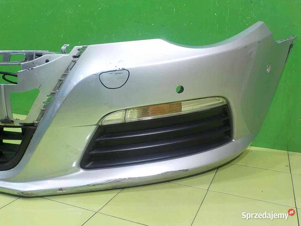 VW PASSAT CC 18 TSI 09r SEDAN 4D zderzak przod osobowe mazowieckie Suków