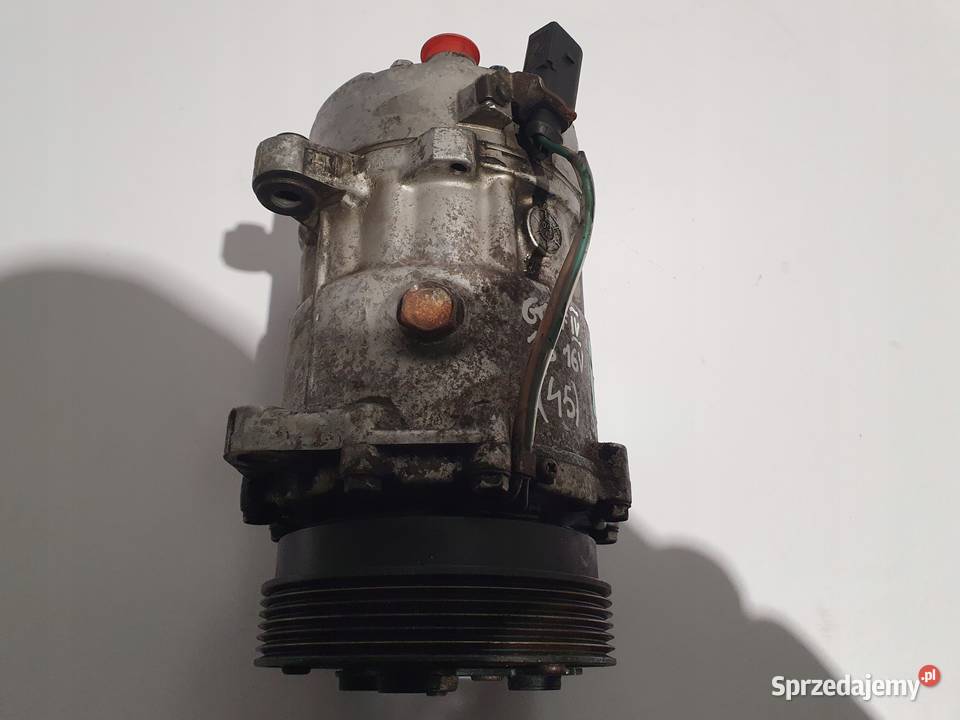 SPRĘŻARKA KLIMATYZACJI VW Golf IV 16 16V Rudka