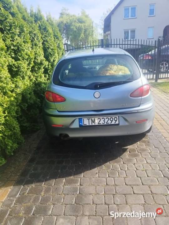 Alfa Romeo 147 20 benzyna 2002 r sprzedam
