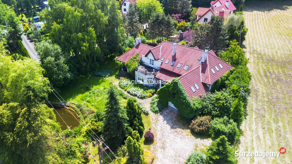sprzedaży domu wolnostojącego 530m2 Kraków Liczba pokoi 8 sprzedam