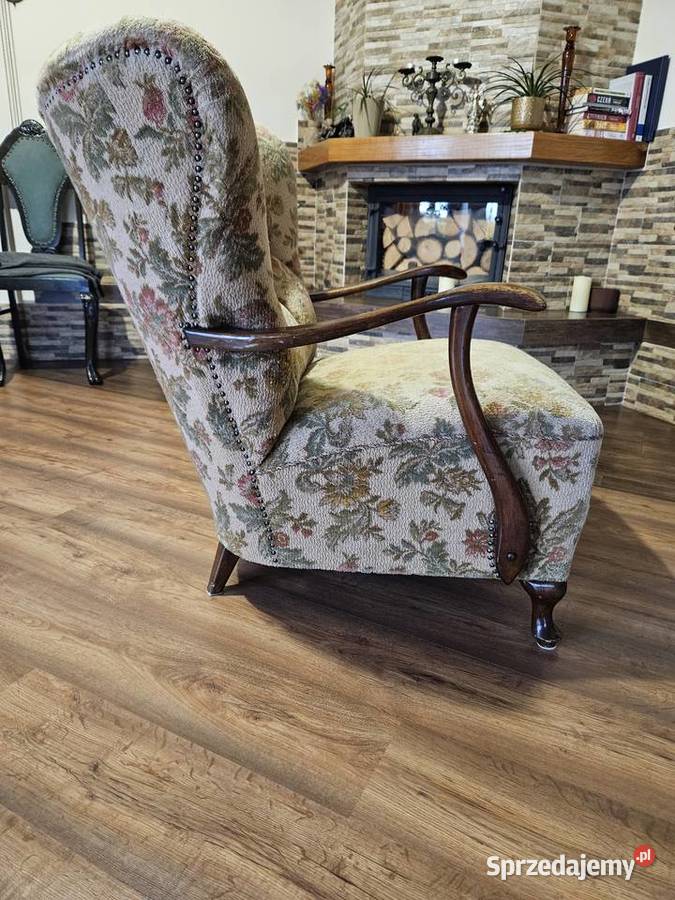 Sprzedam stylowy fotel Dobra