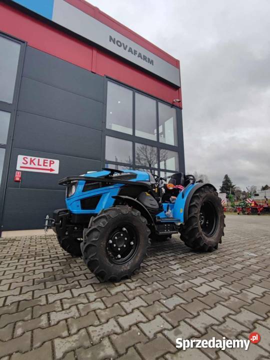 Ciągnik do tuneli foliowych LANDINI Mistral 2055