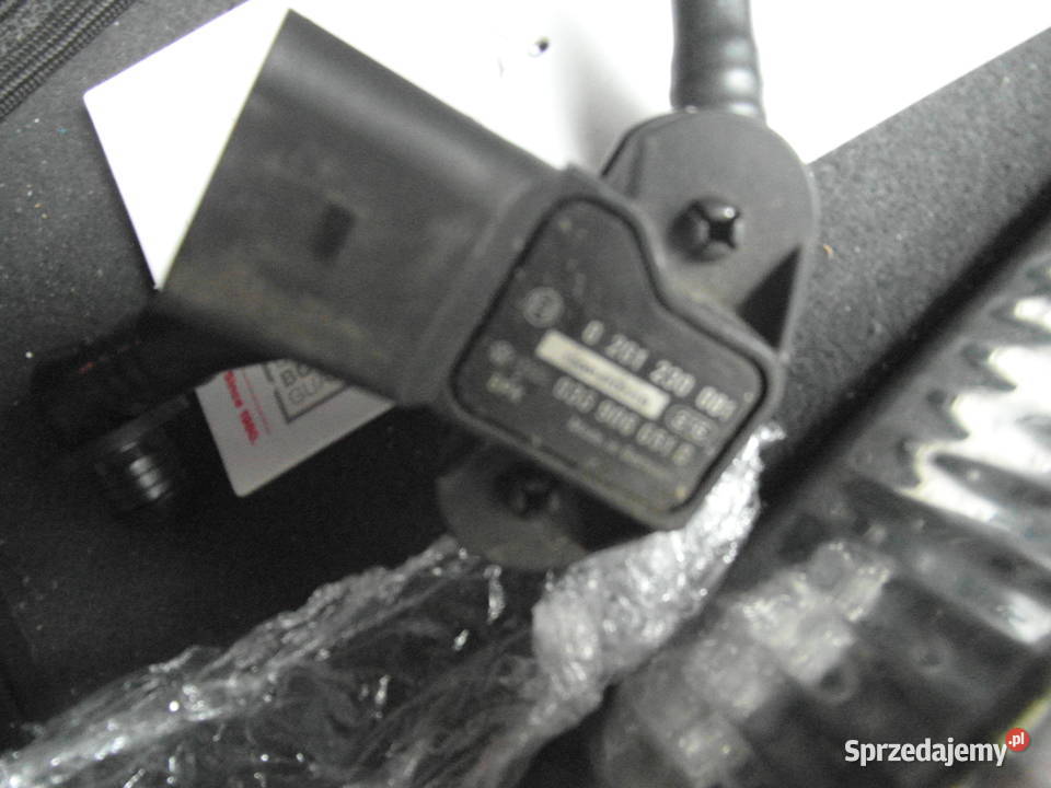 rura wąż przewód podciśnienia Audi A5 8K1611931N