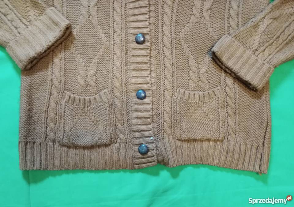 Ciepły gruby rozpinany brązowy sweter marki Look Warszawa