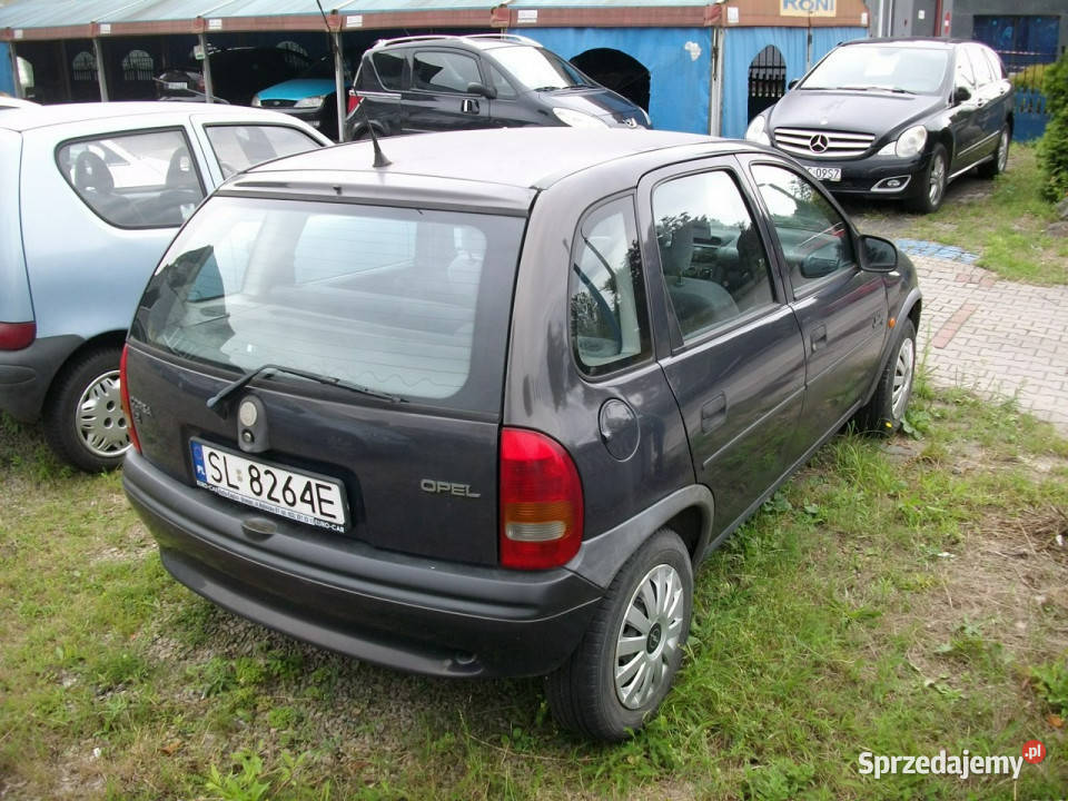 Opel Corsa Nowy przegląd doby do miasta B Corsa Katowice