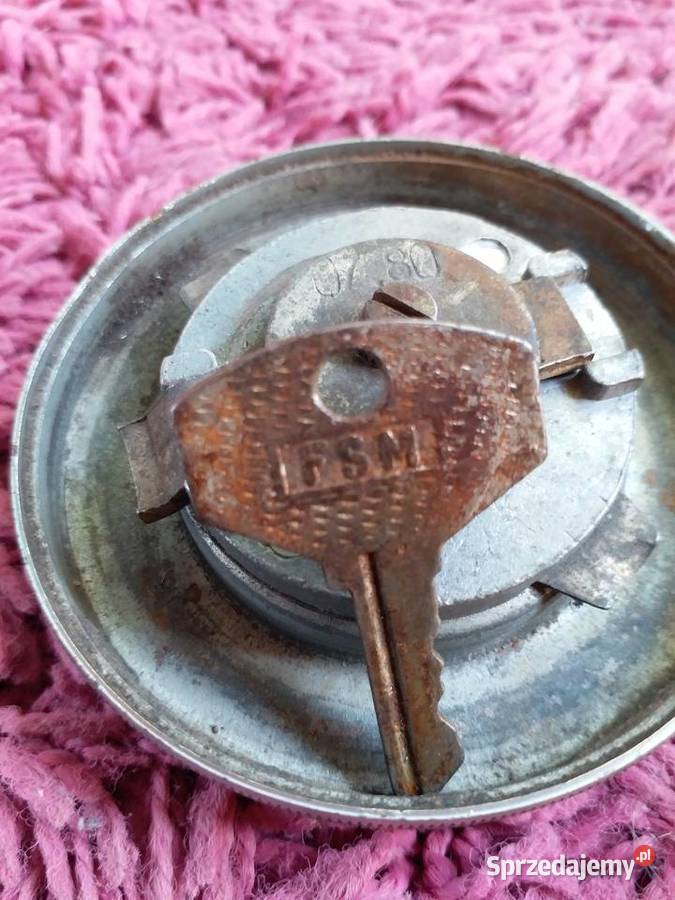 80 Syrena 105ŻukNysa korek wlewu paliwakluczyk Gorzów Wielkopolski