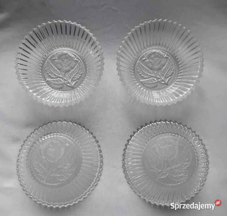 Zestaw 4 miseczek salaterek Ankerglas model Porcelana i szkło wielkopolskie Koźminek sprzedam
