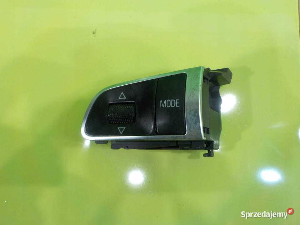 AUDI A5 8T 20 TFSI 08r COUPE 2D przelaczniki osobowe