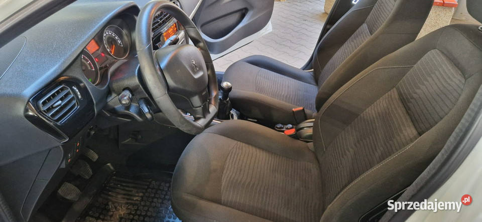 Peugeot 301 opis 16HDI 2016 tempomat Mysłowice