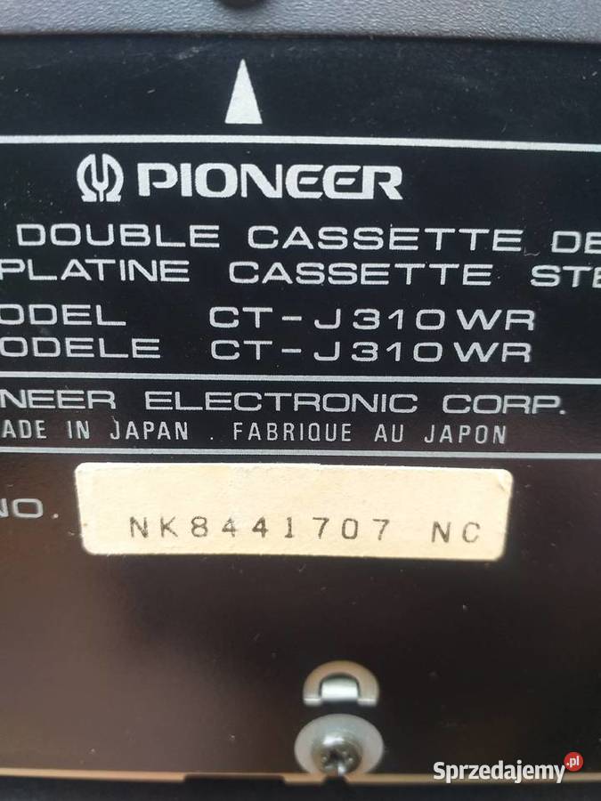 Wieża Pioneer z kolumnami Kórnik