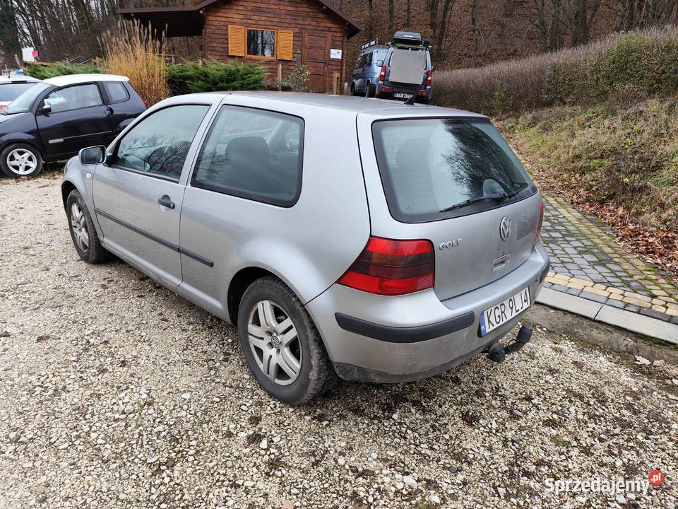 VW golf IV 16 benzyna Stan małopolskie sprzedam