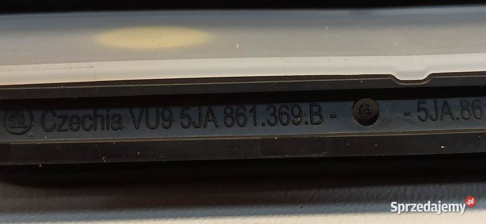 SKODA POJEMNIK NA ŚMIECI 5JA861369B